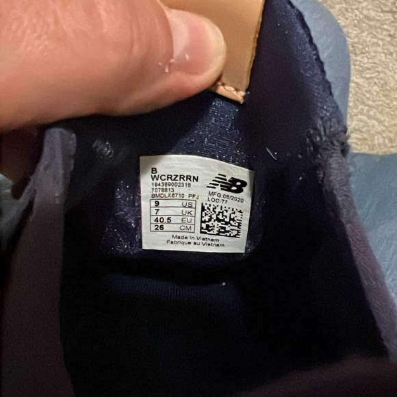 NWOT New Balance Cruz - Picture 3 of 5